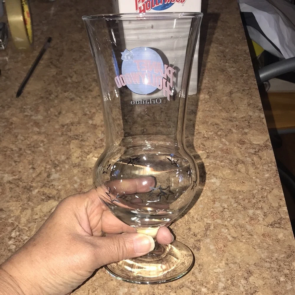 Planet Hollywood Hurricane Glass